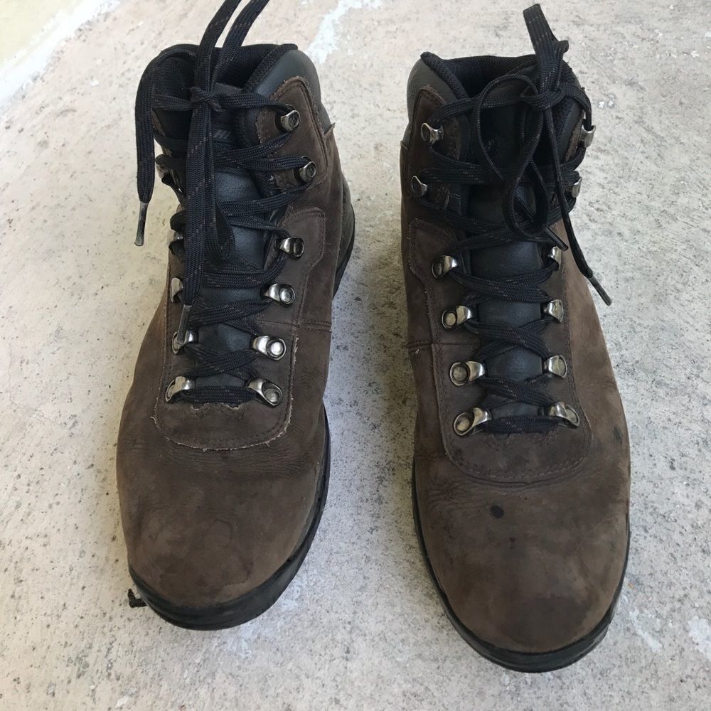 Hi-Tec hiking boots   - Picture 2 of 4